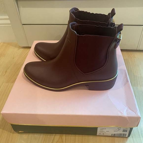 Kate Spade New York solstice rain boot - Cherrywood Size 6 - Picture 2 of 10